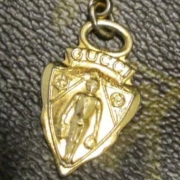 Gucci Knight Medallion Excellent No Gold Loss Looks New Sale Today - Picture 2 of 6